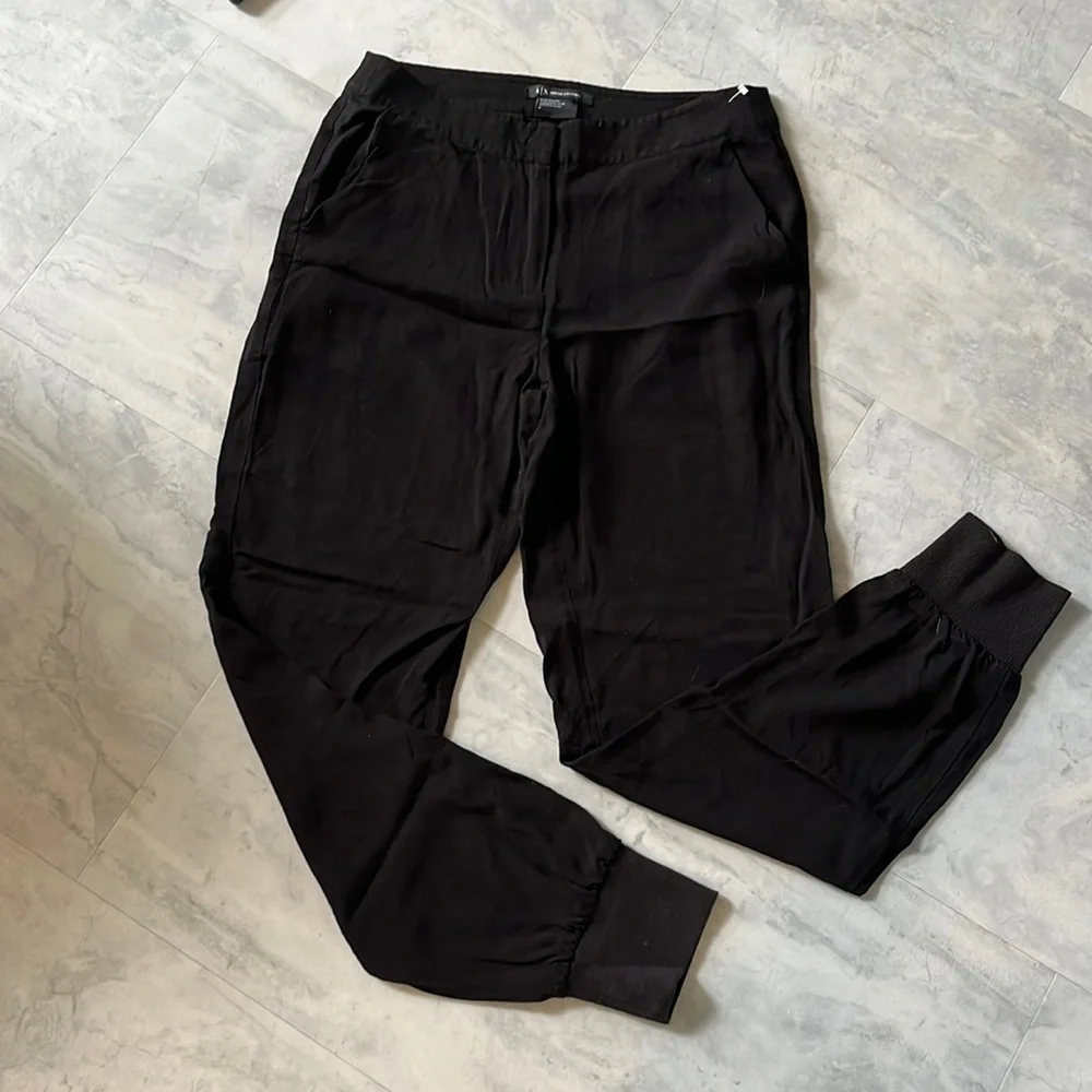 Armani Exchange Joggers Black pants zipper/clasps pockets NWOT Size 0